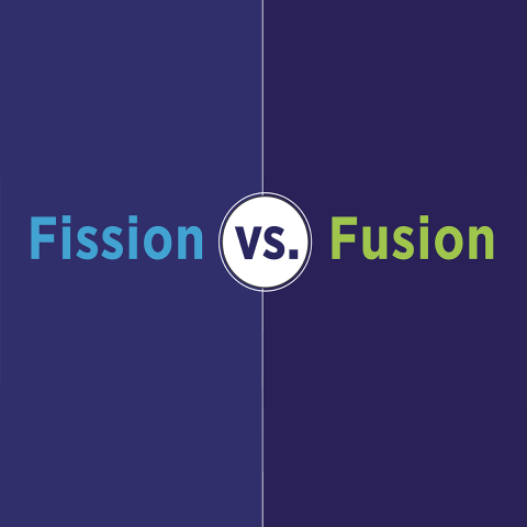 graphic of words that say fission vs fusion
