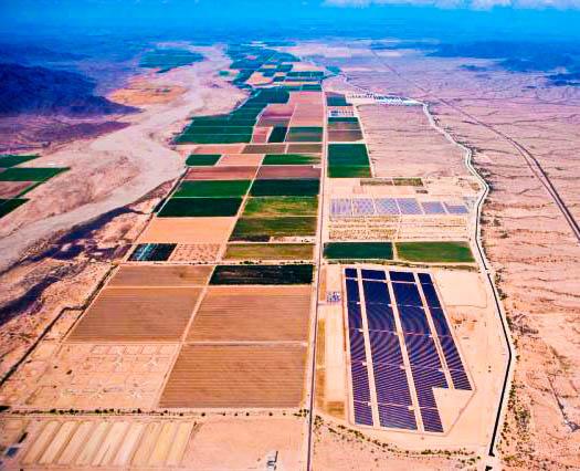 Serving approximately 9,000 homes with clean renewable energy, the Paloma and Cotton Center solar plants highlight the rapidly rising solar corridor in Gila Bend, Arizona. | Photo courtesy of the town of Gila Bend, Arizona. Serving approximately 9,000 homes with clean renewable energy, the Paloma and Cotton Center solar plants highlight the rapidly rising solar corridor in Gila Bend, Arizona. | Photo courtesy of the town of Gila Bend, Arizona.