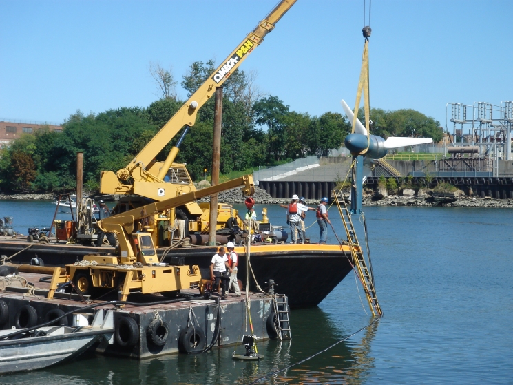 Verdant testing its tidal energy device in New York's East River. | Photo courtesy of Verdant Power. 