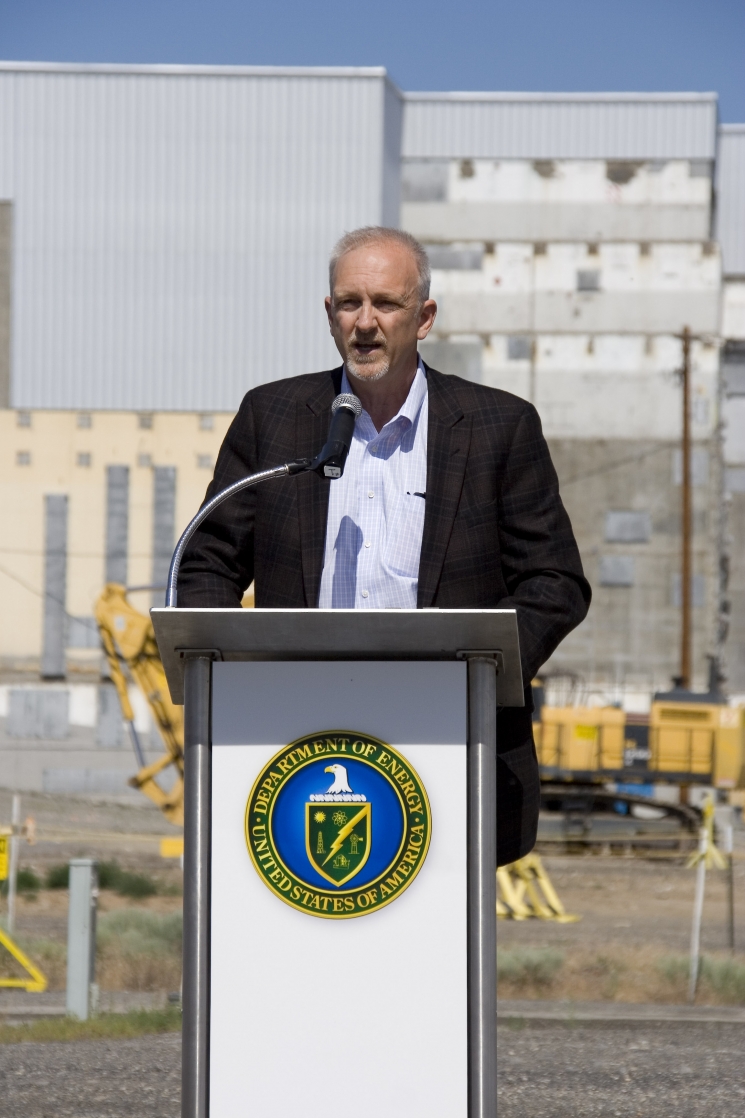 Senior Advisor for Environmental Management David Huizenga speaks during an event announcing the completion of work to place N Reactor in safe storage. Senior Advisor for Environmental Management David Huizenga speaks during an event announcing the completion of work to place N Reactor in safe storage.