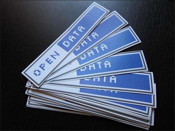 Who Uses Open Data? Who Uses Open Data?
