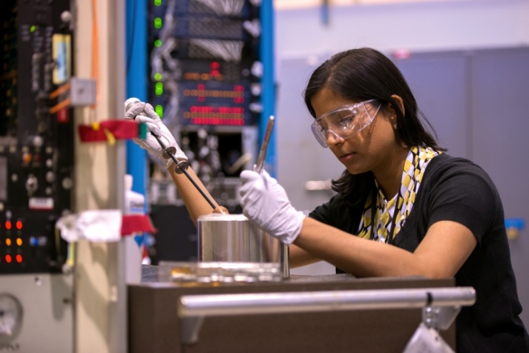 Ritimukta Sarangi is a Staff Scientist for the Structural Molecular Biology Division at Stanford Synchrotron Radiation Lightsource of the SLAC National Accelerator Laboratory. Ritimukta Sarangi is a Staff Scientist for the Structural Molecular Biology Division at Stanford Synchrotron Radiation Lightsource of the SLAC National Accelerator Laboratory.