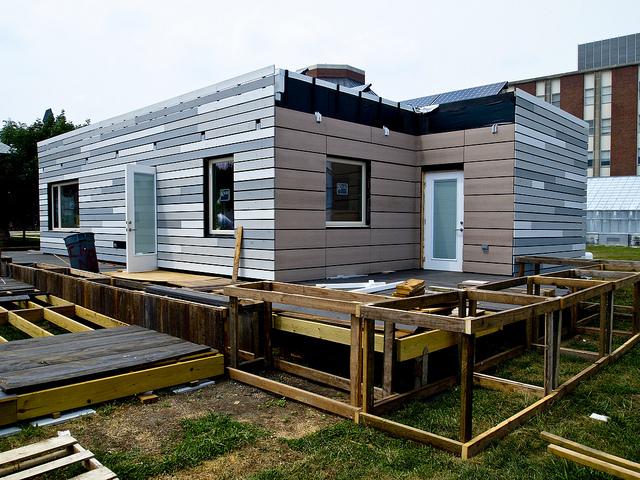 The Re_house is nearing completion. | Courtesy of the University of Illinois at Urbana-Champaign Solar Decathlon Team. The Re_house is nearing completion. | Courtesy of the University of Illinois at Urbana-Champaign Solar Decathlon Team.