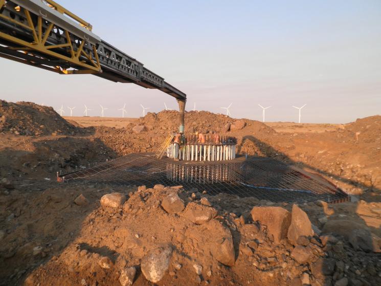 The Caithness Shepherds Flat wind farm in eastern Oregon features 338 turbines spread across two counties. The project is supporting thousands of jobs beyond the 1,000 construction workers on site. The project will utilize 15 suppliers in nine states to fulfill orders for the 845 megawatt wind farm, including General Electric assembly facilities in Pensacola, Florida and Tehachapi, California.  Logistics companies, indirect suppliers, and site contractors are also playing an important role in the project. | Image courtesy of Caithness Shepherds Flat