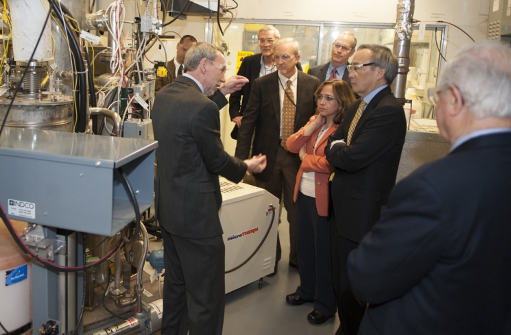 Secretary of Energy Steven Chu participates in a tour of Catholic University's Vitreous State Laboratory. | Photo courtesy of the Office of Environmental Management. Secretary of Energy Steven Chu participates in a tour of Catholic University's Vitreous State Laboratory. | Photo courtesy of the Office of Environmental Management.