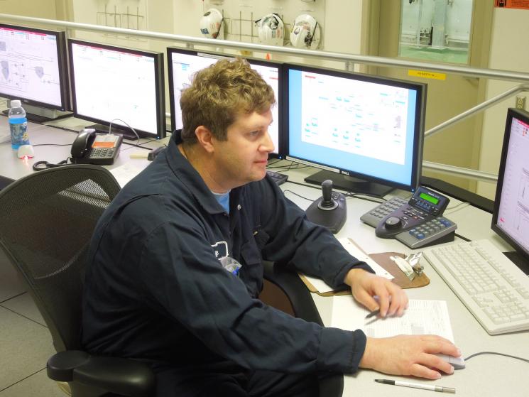 Wade Reichelderfer is among the recent hires at DuPont's newly expanded solar manufacturing plant in Circleville, Ohio. | Photo courtesy of DuPont. Wade Reichelderfer is among the recent hires at DuPont's newly expanded solar manufacturing plant in Circleville, Ohio. | Photo courtesy of DuPont.