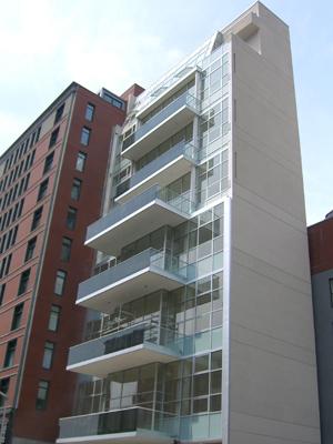 A balcony in New York where BIPV was used. | Photo courtesy Applied PV A balcony in New York where BIPV was used. | Photo courtesy Applied PV