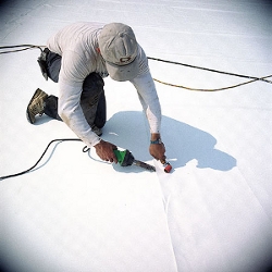 Tips: Energy-Efficient Roofs Tips: Energy-Efficient Roofs
