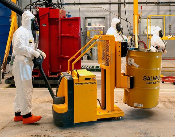 Idaho Waste Retrieval Facility Begins New Role Idaho Waste Retrieval Facility Begins New Role