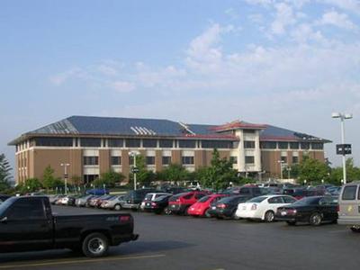 The Kane County Judicial Center is one building that received retrofits to save the county energy with a Recovery Act-funded block grant. | Photo courtesy of Kane County The Kane County Judicial Center is one building that received retrofits to save the county energy with a Recovery Act-funded block grant. | Photo courtesy of Kane County