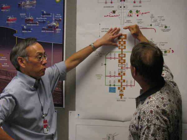 Sec. Chu working on solutions to the BP Oil spill with a member of the Federal Science Team. | Energy Department Photo | Sec. Chu working on solutions to the BP Oil spill with a member of the Federal Science Team. | Energy Department Photo |