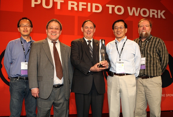 The technology developed by EM’s Office of Packaging and Transportation Packaging Certification Program technology development team was selected by the RFID Journal as the "Most Innovated Use of RFIDs.” Team members pictured here include Dr. John Lee, Dr. Yung Liu, Dr. Jim Shuler, Dr. Hanchung Tsai and John Anderson. Team members not pictured are Brian Craig and Dr. Kun Chen. The technology developed by EM’s Office of Packaging and Transportation Packaging Certification Program technology development team was selected by the RFID Journal as the "Most Innovated Use of RFIDs.” Team members pictured here include Dr. John Lee, Dr. Yung Liu, Dr. Jim Shuler, Dr. Hanchung Tsai and John Anderson. Team members not pictured are Brian Craig and Dr. Kun Chen.
