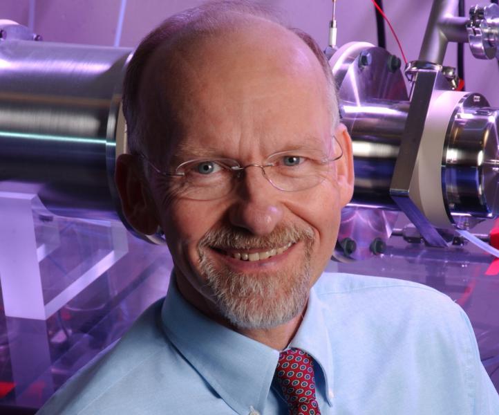 Dr. Richard Smith Dr. Richard Smith