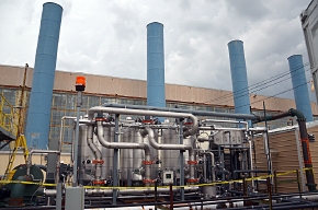 The belowground heating system operates in front of the C-400 Cleaning Building. The belowground heating system operates in front of the C-400 Cleaning Building.