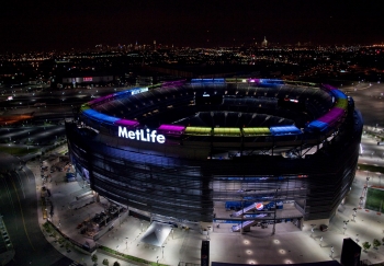 MetLife Stadium, the site of yesterday's Super Bowl, features a ring of 1,350 solar panels that can generate 350,000 kilowatt hours of electricity annually. The number of jobs in the U.S. solar energy industry equates to nearly double the amount of seats in the stadium. Picture courtesy NRG Solar, LLC MetLife Stadium, the site of yesterday's Super Bowl, features a ring of 1,350 solar panels that can generate 350,000 kilowatt hours of electricity annually. The number of jobs in the U.S. solar energy industry equates to nearly double the amount of seats in the stadium. Picture courtesy NRG Solar, LLC