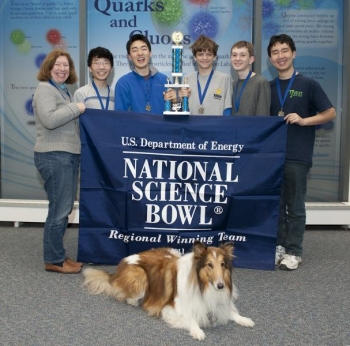 The Virginia winners: coach Sharon Webb, Alexander Yang, Steve Qian, Alec Brenner, Owen Gray, Zeming Lin and Ollie, the Virginia Regional Science Bowl puppy | Photo Courtesy of National Science Bowl
The Virginia winners: coach Sharon Webb, Alexander Yang, Steve Qian, Alec Brenner, Owen Gray, Zeming Lin and Ollie, the Virginia Regional Science Bowl puppy | Photo Courtesy of National Science Bowl