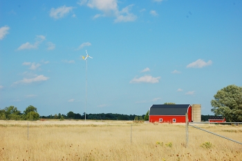 A small wind electric system can be a clean, affordable way to power your home. | Photo courtesy of Thomas Fleckenstein, NREL 26476 A small wind electric system can be a clean, affordable way to power your home. | Photo courtesy of Thomas Fleckenstein, NREL 26476