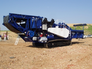 Montgomery's horizontal grinder has normal handling capacity of 108 tons per hour. | Photo Courtesy of Lynda Wool Montgomery's horizontal grinder has normal handling capacity of 108 tons per hour. | Photo Courtesy of Lynda Wool