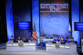 Longfellow Middle School from Falls Church, Virginia and Hopkins Junior High from Fremont, California, compete in the final academics round for the championship during the 2012 National Science Bowl in Washington, D.C. | Photograph by Jack Dempsey, U.S. Department of Energy. Longfellow Middle School from Falls Church, Virginia and Hopkins Junior High from Fremont, California, compete in the final academics round for the championship during the 2012 National Science Bowl in Washington, D.C. | Photograph by Jack Dempsey, U.S. Department of Energy.