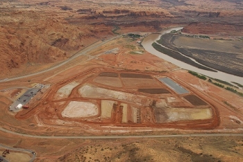 View of the mill tailings pile at the MOAB site, looking east. View of the mill tailings pile at the MOAB site, looking east.