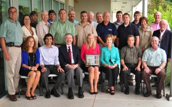 DOE and UCOR employees held an event today celebrating the recent contract reconciliation. DOE and UCOR employees held an event today celebrating the recent contract reconciliation.