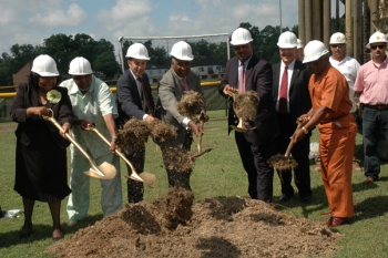 Birmingham Mayor William A. Bell, Sr., City officials, and DOE representatives at Monday's groundbreaking. Birmingham Mayor William A. Bell, Sr., City officials, and DOE representatives at Monday's groundbreaking.