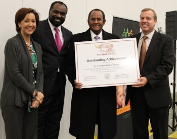 As a result of DOE employee efforts, the Energy Department received an award from OPM for donating the highest amount of non-perishable food items within the âsmall agencyâ category of Federal agencies participating in this yearâs Campaign. | Photo courtesy of OPM. As a result of DOE employee efforts, the Energy Department received an award from OPM for donating the highest amount of non-perishable food items within the âsmall agencyâ category of Federal agencies participating in this yearâs Campaign. | Photo courtesy of OPM.
