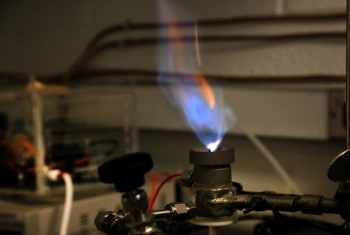 FGC Plasma Solutions has developed and commercialized an innovative way to inject fuel into jet engines that improves safety while decreasing fuel consumption. The technology uses plasma to modify the combustion reaction. | <em>Photo courtesy of FGC Plasma Solutions</em> FGC Plasma Solutions has developed and commercialized an innovative way to inject fuel into jet engines that improves safety while decreasing fuel consumption. The technology uses plasma to modify the combustion reaction. | <em>Photo courtesy of FGC Plasma Solutions</em>
