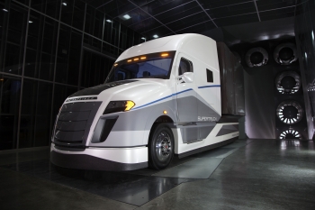 SuperTruck Team Achieves 115% Freight Efficiency Improvement in Class 8 Long-Haul Truck SuperTruck Team Achieves 115% Freight Efficiency Improvement in Class 8 Long-Haul Truck