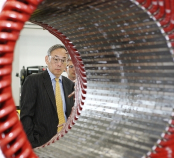 Department of Energy Secretary Steven Chu visited Ingeteam, based in Milwaukee, Wisconsin, on Thursday, July 12. During the visit, he toured the facilities that produce wind power generators and converters, in addition to PV solar inverters. In this photo he looks at a Stator 2MW Wind Turbine Generator. | Photo by Pat A. Robinson Department of Energy Secretary Steven Chu visited Ingeteam, based in Milwaukee, Wisconsin, on Thursday, July 12. During the visit, he toured the facilities that produce wind power generators and converters, in addition to PV solar inverters. In this photo he looks at a Stator 2MW Wind Turbine Generator. | Photo by Pat A. Robinson