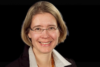 Los Alamos aerospace engineer Marianne Francoisâ ability to model the complexity of nuclear weapons systems through advanced numerical methods play an important role in supporting nonproliferation efforts. Los Alamos aerospace engineer Marianne Francoisâ ability to model the complexity of nuclear weapons systems through advanced numerical methods play an important role in supporting nonproliferation efforts.