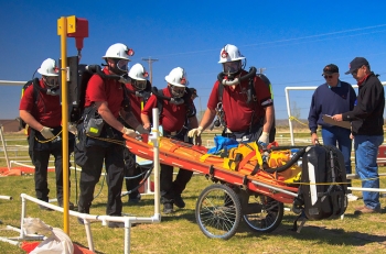 WIPP Mine Rescue Red Team membersâ actions are evaluated during a simulated mine rescue disaster. WIPP Mine Rescue Red Team membersâ actions are evaluated during a simulated mine rescue disaster.