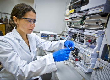 Rebecca Abergel, Ph.D. is a Staff Scientist in the Chemical Sciences Division at Lawrence Berkeley National Laboratory. Rebecca Abergel, Ph.D. is a Staff Scientist in the Chemical Sciences Division at Lawrence Berkeley National Laboratory.