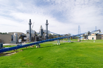 Spanning 34 acres, the Savannah River Site Biomass Cogeneration Facility is the culmination of 30 months and more than 600,000 hours of labor. Spanning 34 acres, the Savannah River Site Biomass Cogeneration Facility is the culmination of 30 months and more than 600,000 hours of labor.