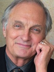 Alan Alda | Photo Courtesy of www.alanalda.com Alan Alda | Photo Courtesy of www.alanalda.com