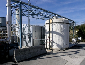 The Chromium Water Treatment System, located within the footprint of the older Central Neutralization Facility, serves a vital need by treating groundwater and achieving substantial savings for Oak Ridgeâs EM program. The Chromium Water Treatment System, located within the footprint of the older Central Neutralization Facility, serves a vital need by treating groundwater and achieving substantial savings for Oak Ridgeâs EM program.