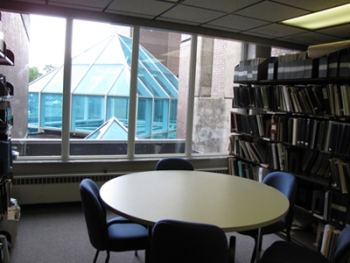 Low emissivity, double pane, fiberglass windows in Newark, Deleware's municipal building. | Photo courtesy of Carol Houck Low emissivity, double pane, fiberglass windows in Newark, Deleware's municipal building. | Photo courtesy of Carol Houck