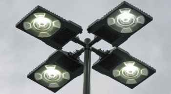 Walmart selected GE Lighting's Evolve LED pole-mounted luminaires for the parking lot at its Leavenworth, Kansas, Supercenter. GE Lighting Solutions has won many awards in the Next Generation Luminaires competition sponsored by the U.S. Department of Energy, Illuminating Engineering Society of North America, and the International Association of Lighting Designers. Credit: Jason Tuenge, PNNL Walmart selected GE Lighting's Evolve LED pole-mounted luminaires for the parking lot at its Leavenworth, Kansas, Supercenter. GE Lighting Solutions has won many awards in the Next Generation Luminaires competition sponsored by the U.S. Department of Energy, Illuminating Engineering Society of North America, and the International Association of Lighting Designers. Credit: Jason Tuenge, PNNL