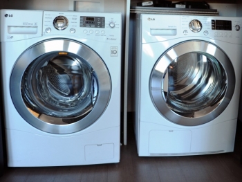 If you have a front-loading washer or high-efficiency top-loader, use detergent labeled for high-efficiency machines. | Photo courtesy of Thomas Kelsey/U.S. Department of Energy Solar Decathlon If you have a front-loading washer or high-efficiency top-loader, use detergent labeled for high-efficiency machines. | Photo courtesy of Thomas Kelsey/U.S. Department of Energy Solar Decathlon