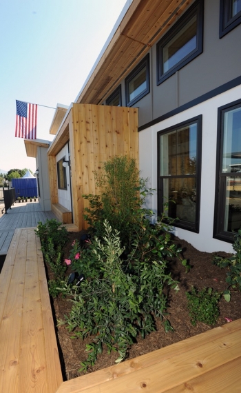 Xeriscaping at the Team Orange County 2015 Solar Decathlon house | Photo by Thomas Kelsey / U.S. DOE Solar Decathlon Xeriscaping at the Team Orange County 2015 Solar Decathlon house | Photo by Thomas Kelsey / U.S. DOE Solar Decathlon
