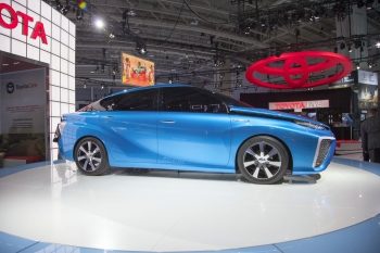 Toyota Fuel Cell Concept Vehicle