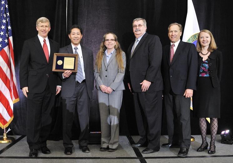 (from left to right) Daniel Poneman; David Arakawa; Barbara Thibadeau; Phillip Kraushaar; Daniel Lehman; Ingrid Kolb (from left to right) Daniel Poneman; David Arakawa; Barbara Thibadeau; Phillip Kraushaar; Daniel Lehman; Ingrid Kolb