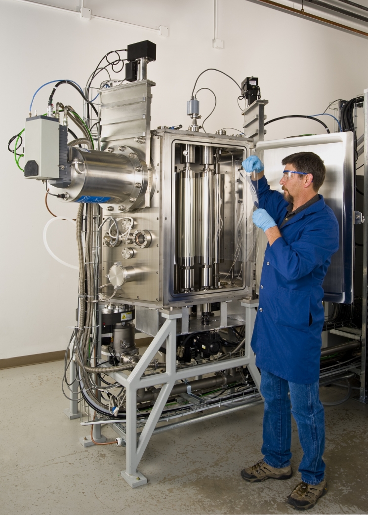 ITN's roll-to-roll coater.
Credit: ITN Energy Systems ITN's roll-to-roll coater.
Credit: ITN Energy Systems