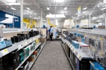 When shopping for appliances or electronics for the holidays, look for the ENERGY STAR® and EnergyGuide labels. | Photo by Dennis Schroeder, NREL 22090.